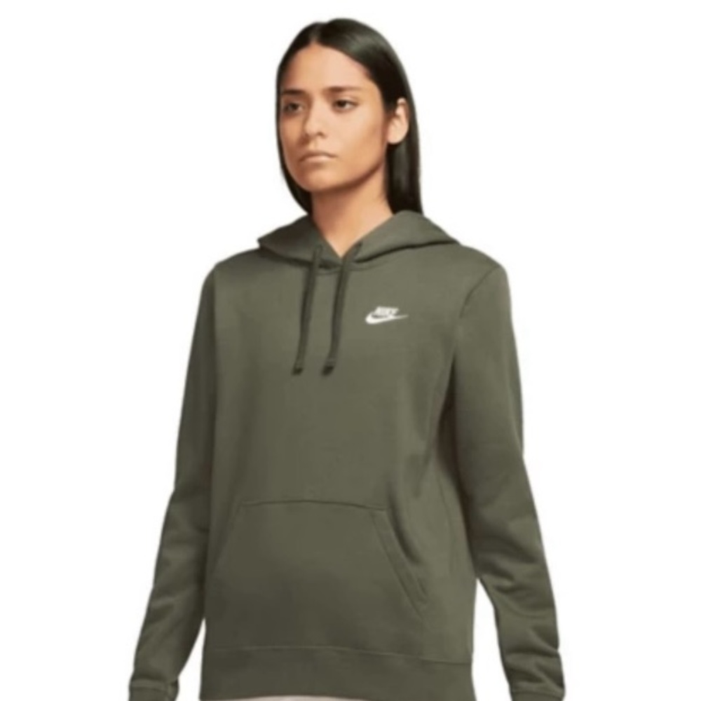 Nike Women's Sportswear Club Fleece Hoodie